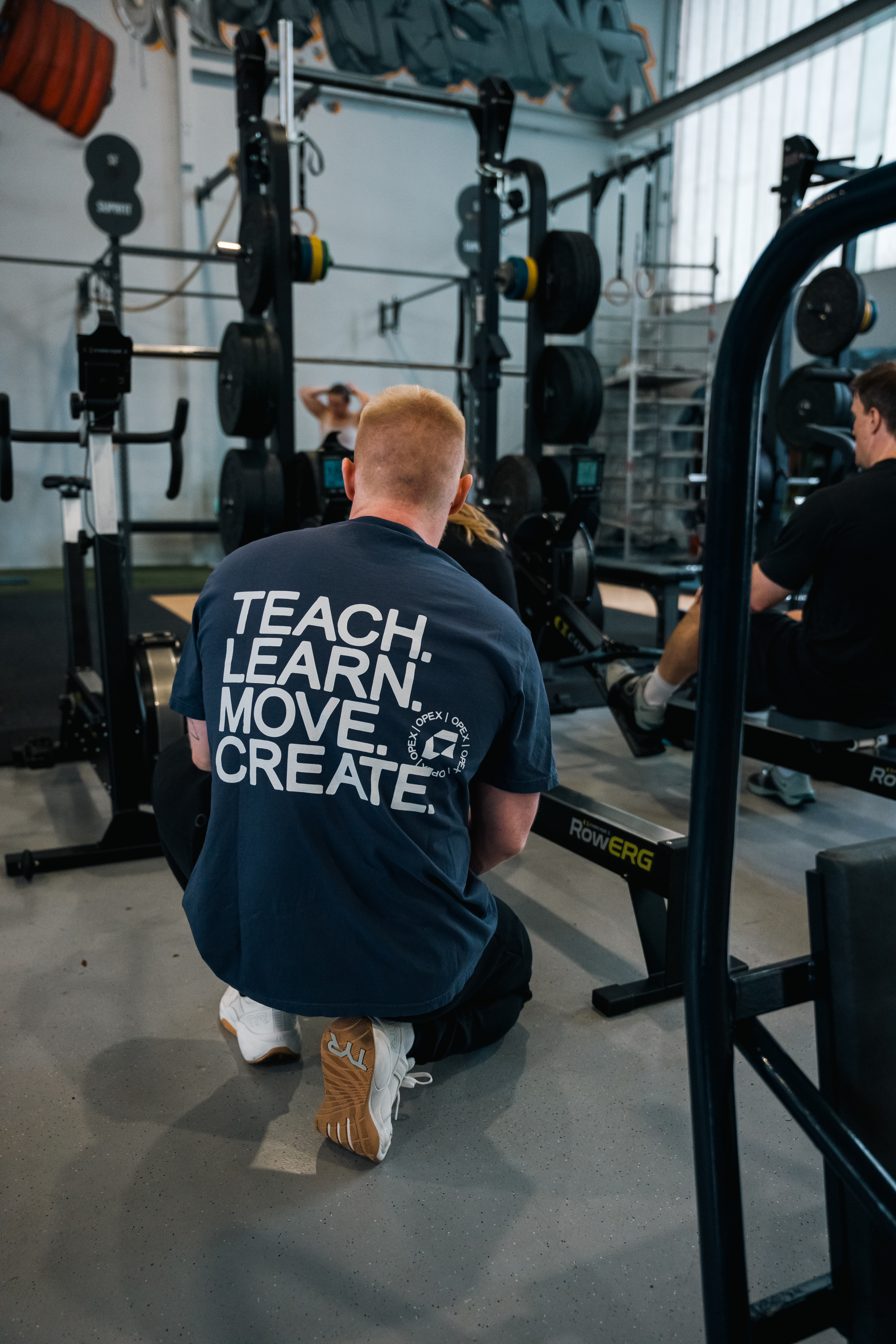 Hendrix begleitet eine Trainingseinheit am Rower